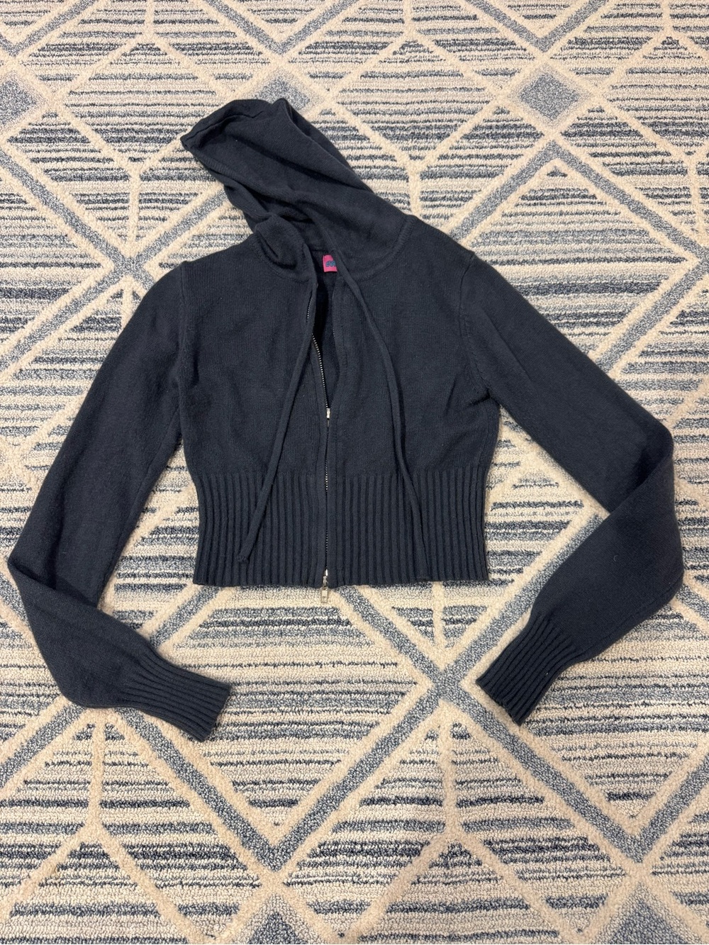 Edikted Zip Sweater/Hoodie
